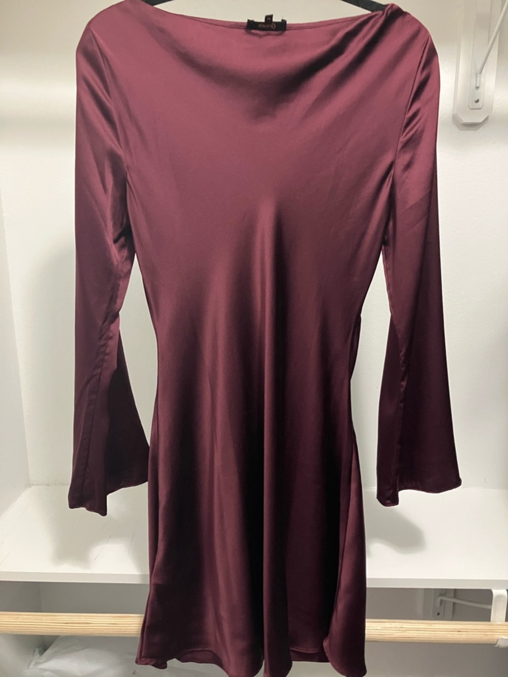 Quince 100% washable silk, long sleeve, mini dress wine, tasting medium - Picture 3 of 7